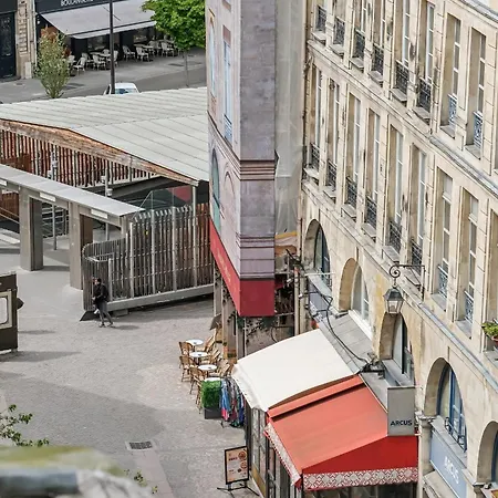 Le Louvre & Notre-dame - Cityapartmentstay *